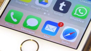 1747133662 set up email on iphone.jpg
