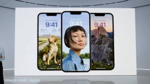 Ios 16 vs ios 15 on iphone x.png