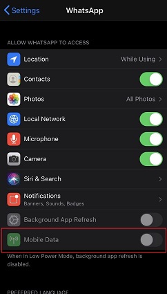 iPhoneのWhatsAppのモバイルデータをオフにします